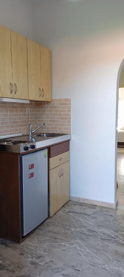 Alonaki Bay Apartment Halikounas Exterior foto