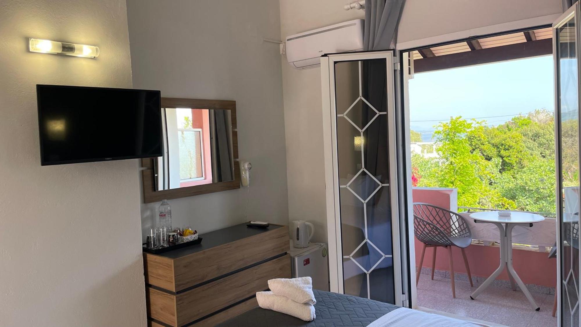Alonaki Bay Apartment Halikounas Exterior foto